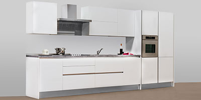 Cucine moderne dalle linee pulite e dallo stile minimal al servizio della funzionalità